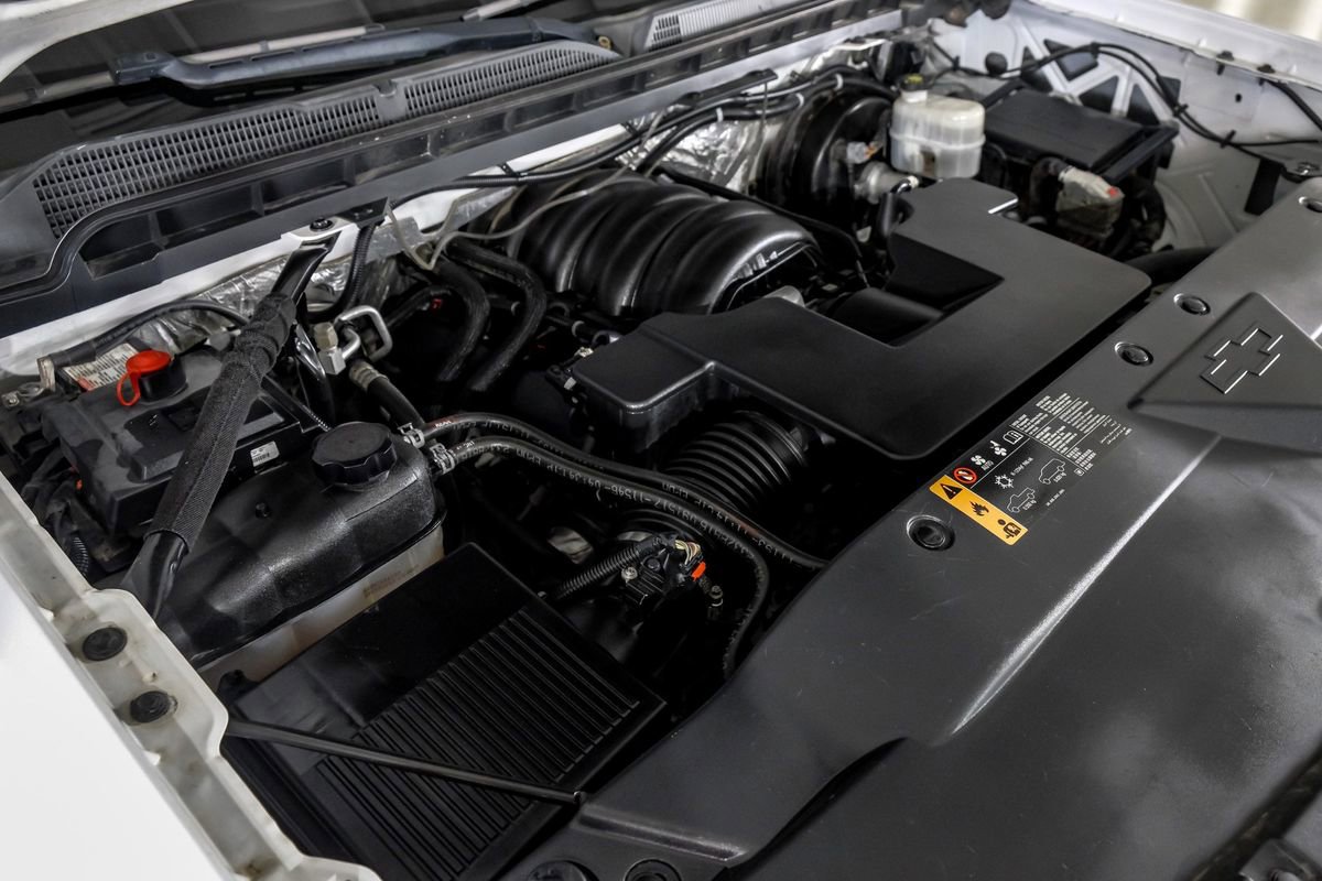 Used 2018 Chevrolet Silverado 1500 LTZ Z71 w/ LTZ Plus Package AWD/4WD image 50