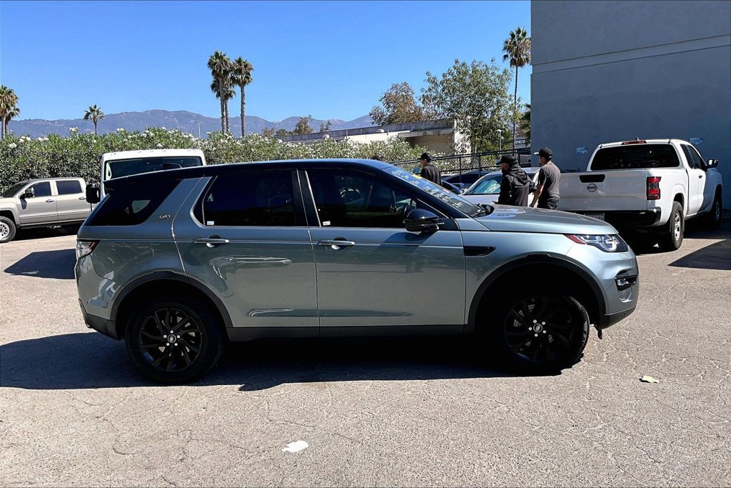 Used 2018 Land Rover Discovery Sport HSE AWD/4WD image 11