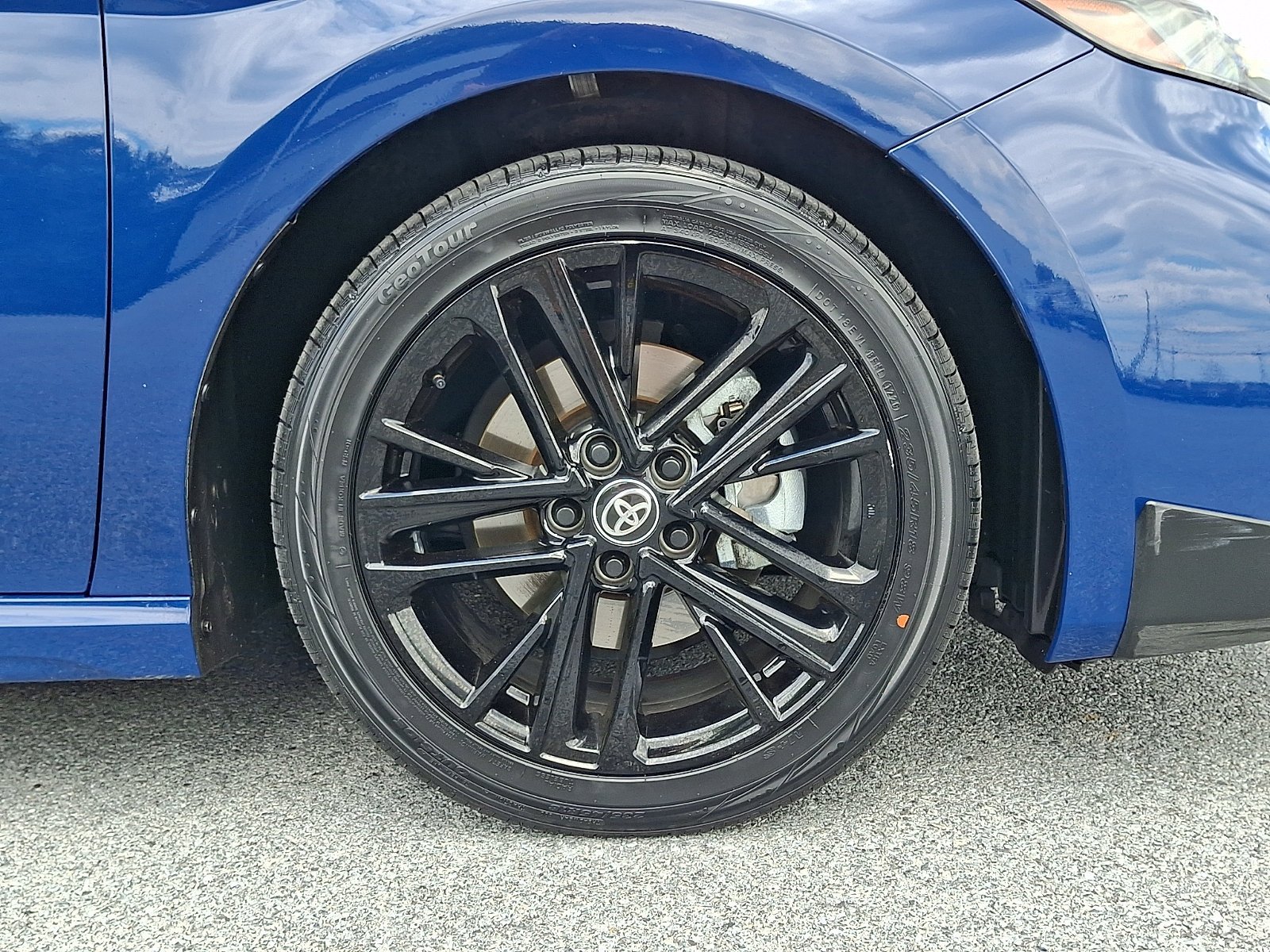 Certified 2025 Toyota Camry SE w/ Convenience Package FWD image 9