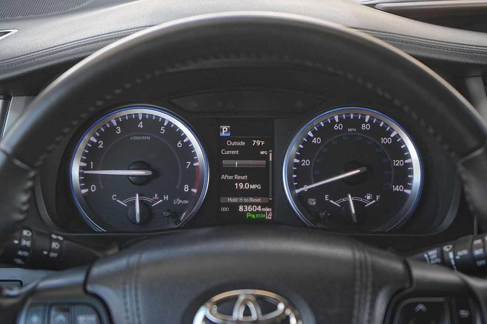 Used 2017 Toyota Highlander Limited Platinum FWD image 21
