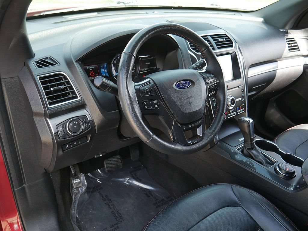 Used 2019 Ford Explorer Sport w/ Equipment Group 401A AWD/4WD image 12