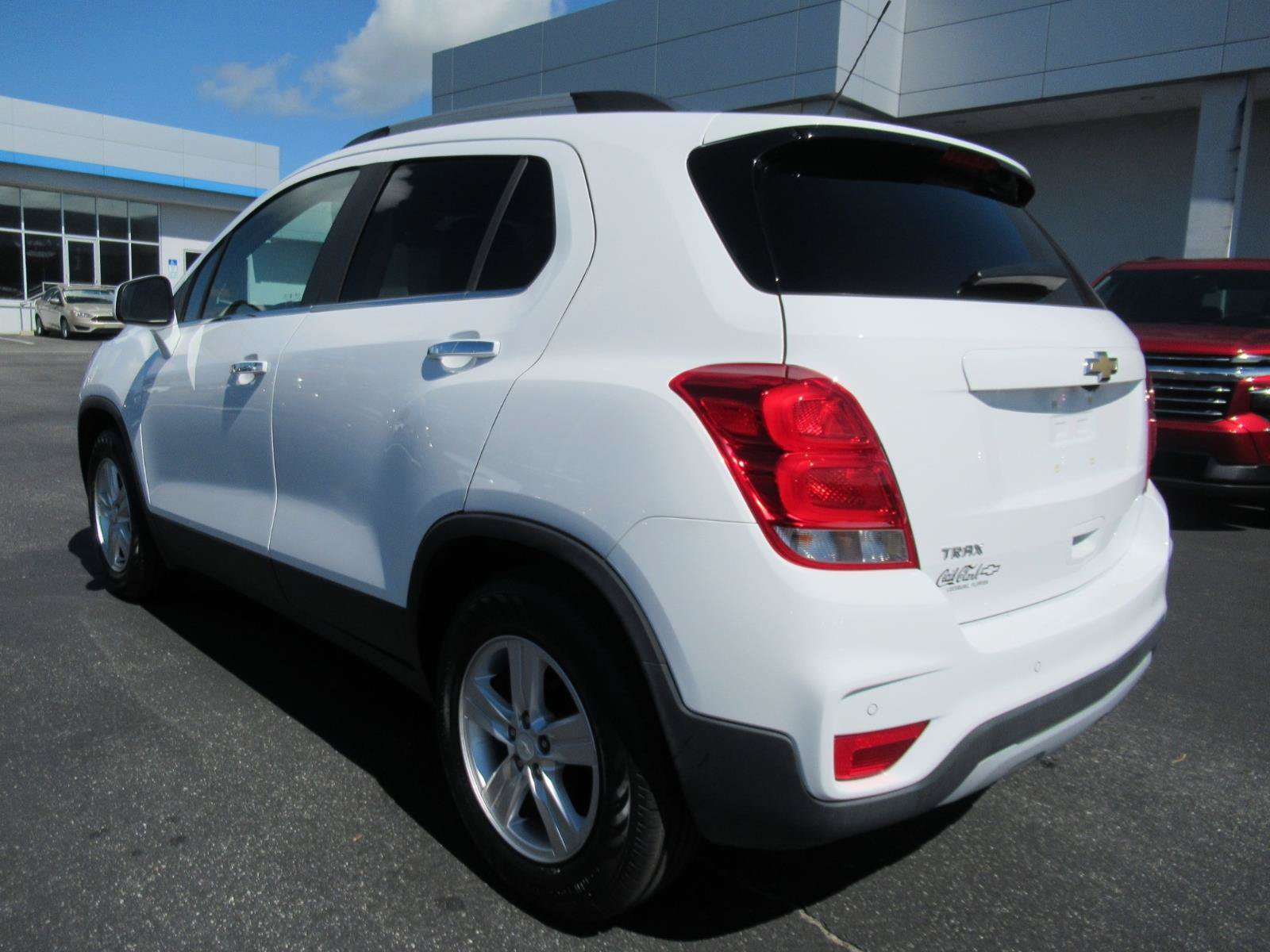 Certified 2020 Chevrolet Trax LT w/ Driver Confidence Package FWD image 7