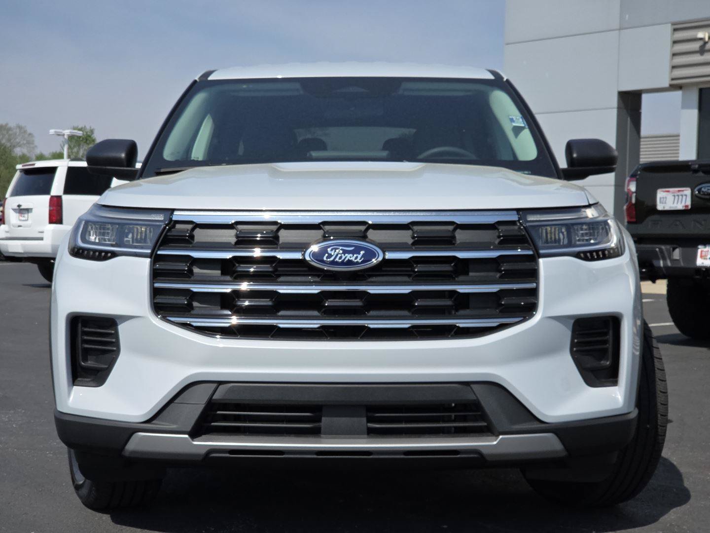 New 2026 Ford Explorer Active AWD/4WD image 12