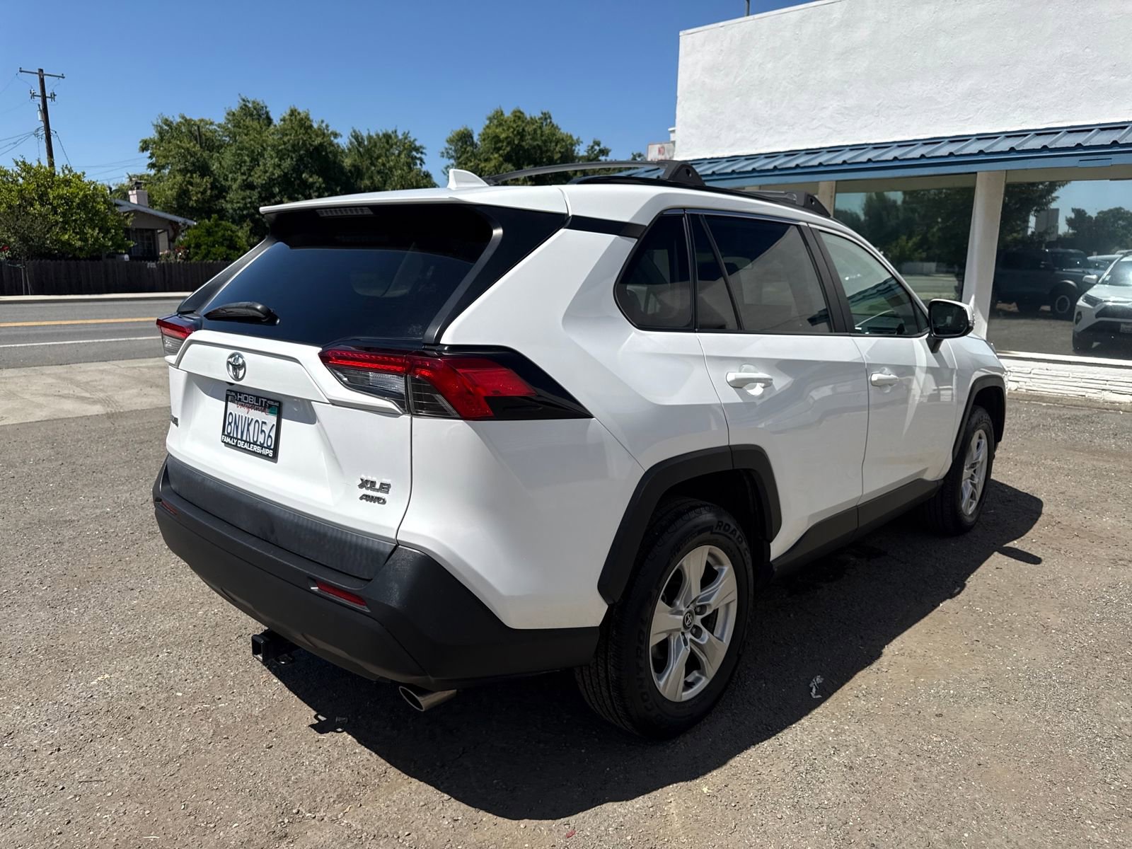 Used 2020 Toyota RAV4 XLE w/ All Weather Liner Package AWD/4WD image 3