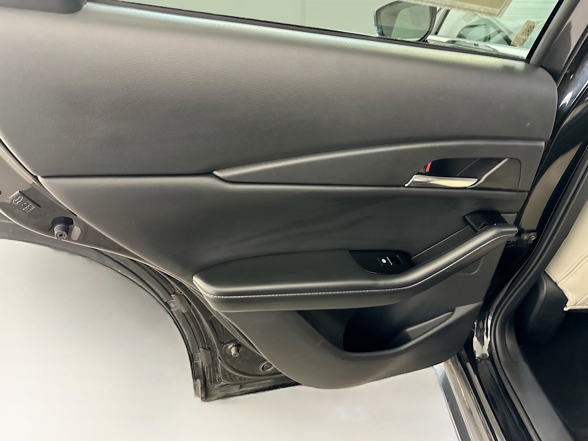 Used 2025 MAZDA CX-30 AWD 2.5 S w/ Preferred Package image 28