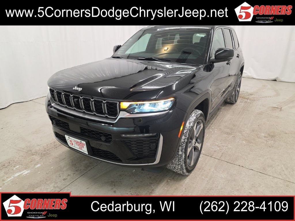 New 2026 Jeep Grand Cherokee Limited w/ Luxury Tech Group II AWD/4WD image 1
