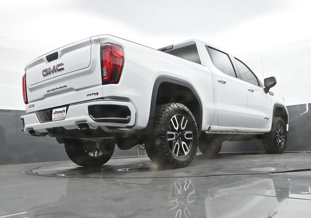 Used 2025 GMC Sierra 1500 AT4 w/ AT4 Premium Package AWD/4WD image 28