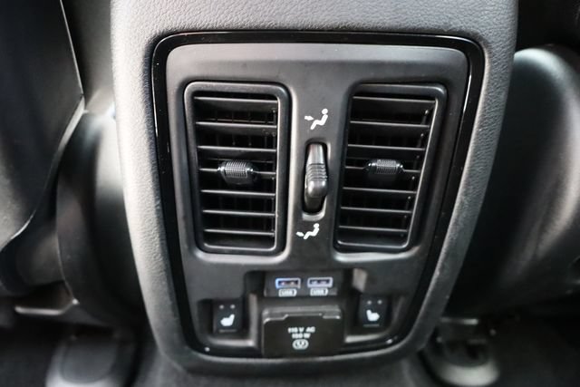 Used 2024 Dodge Durango GT RWD image 16