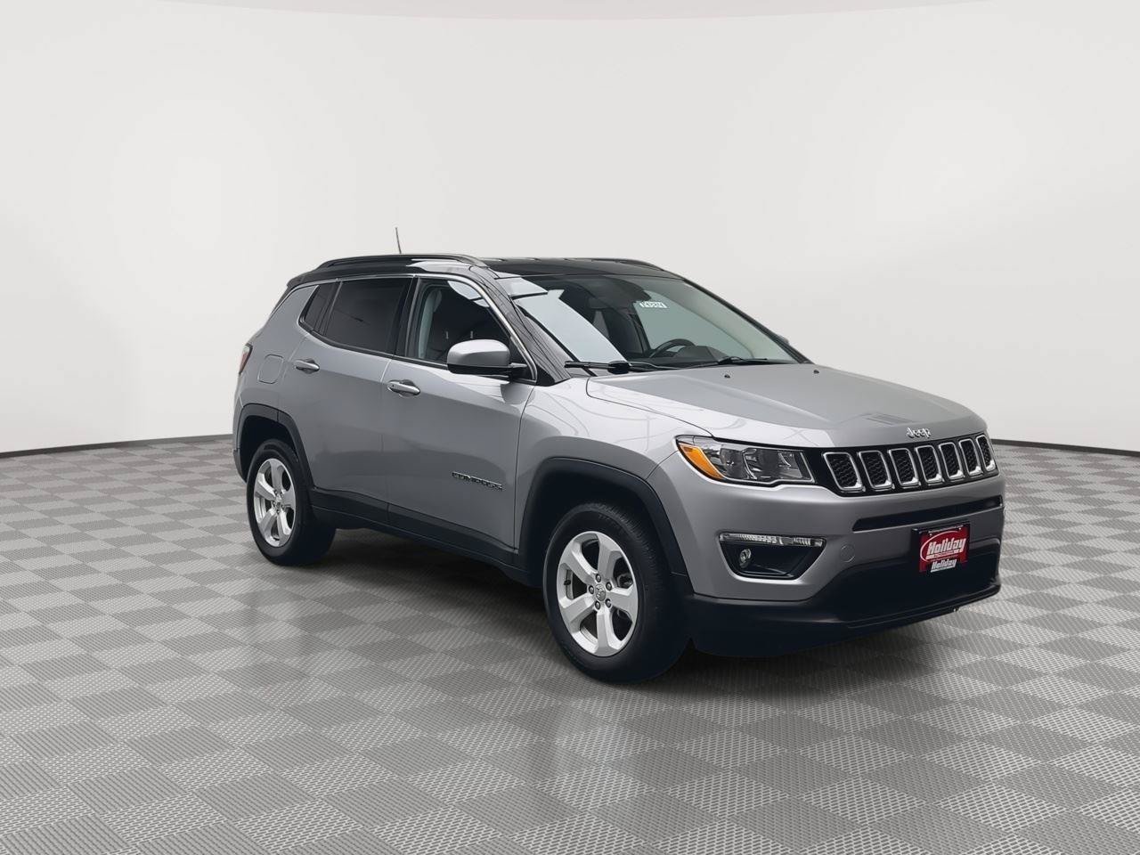 Used 2020 Jeep Compass Latitude w/ Cold Weather Group AWD/4WD image 29