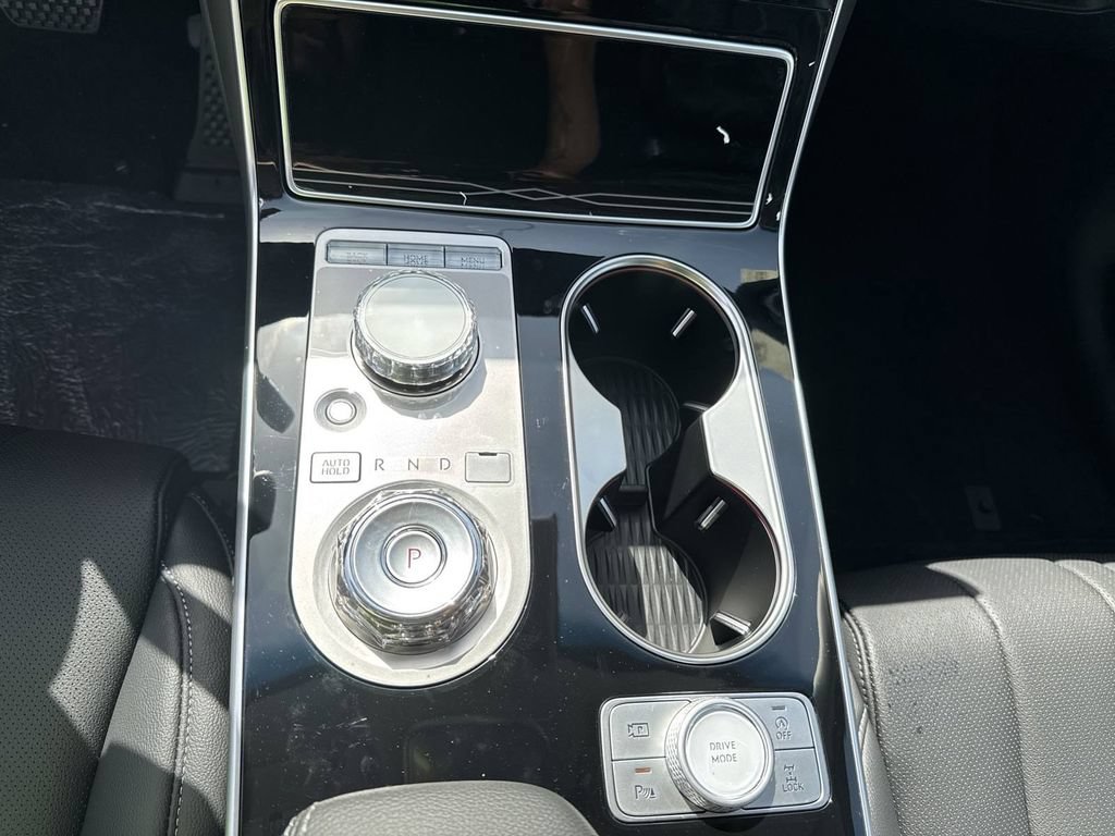 New 2025 Genesis GV80 2.5T Standard AWD/4WD image 31
