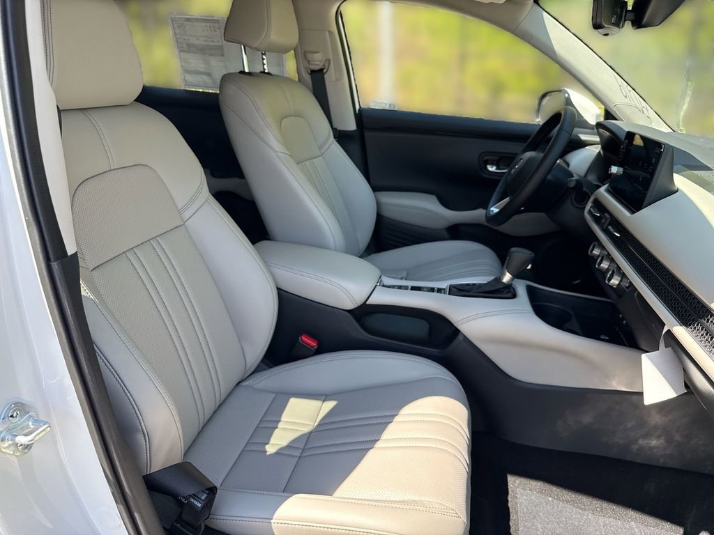 New 2026 Honda HR-V EX-L image 25
