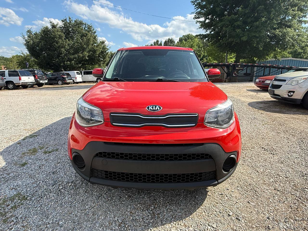 Used 2019 Kia Soul FWD image 2