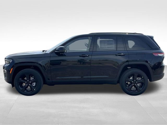 New 2025 Jeep Grand Cherokee Limited w/ Luxury Tech Group II image 4