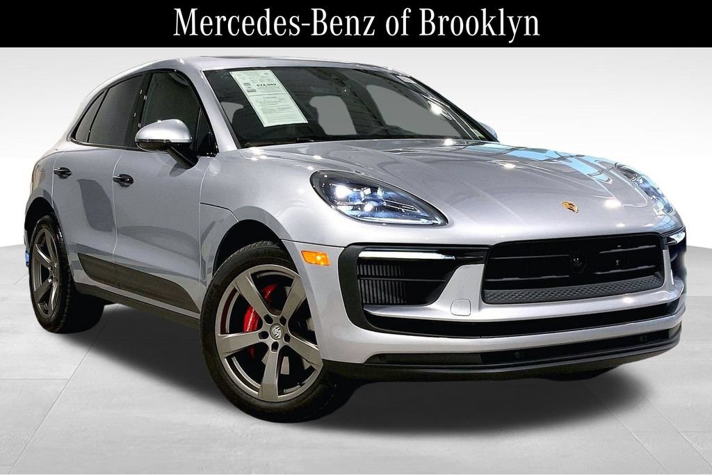 Used 2025 Porsche Macan S AWD/4WD video 1