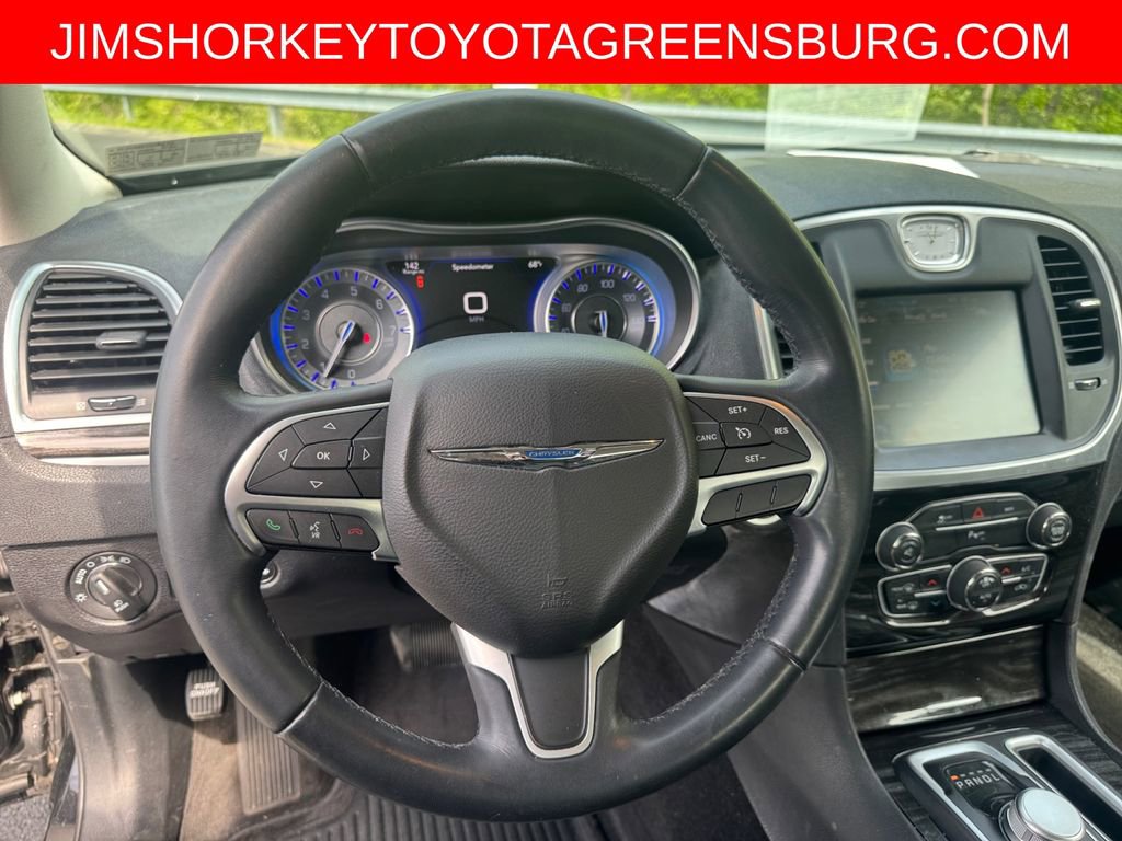 Used 2015 Chrysler 300 Limited w/ Driver Convenience Group AWD/4WD image 15