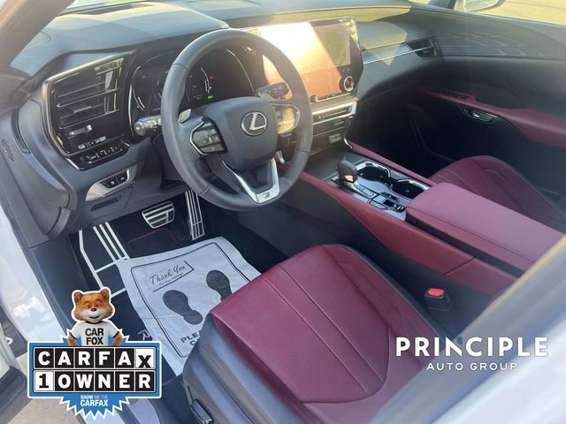 Used 2024 Lexus RX 500h F Sport w/ Cold Area Package AWD/4WD image 16