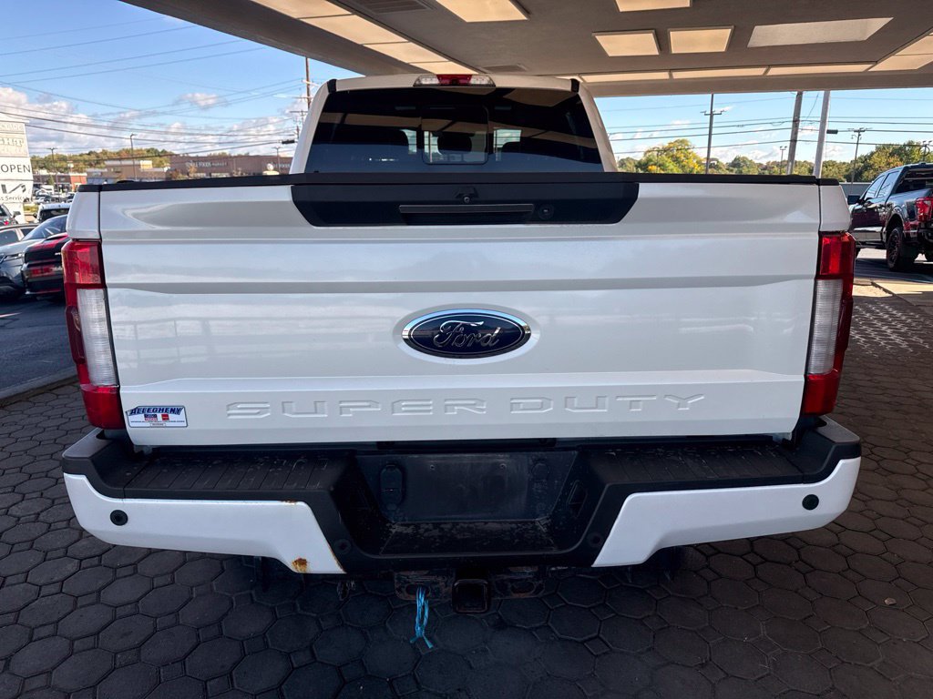 Used 2018 Ford F350 Limited w/ FX4 Off-Road Package AWD/4WD image 7