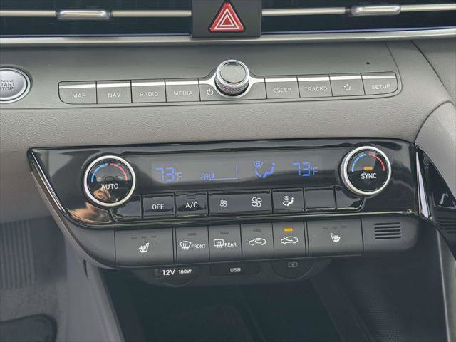 Certified 2025 Hyundai Elantra SEL image 29