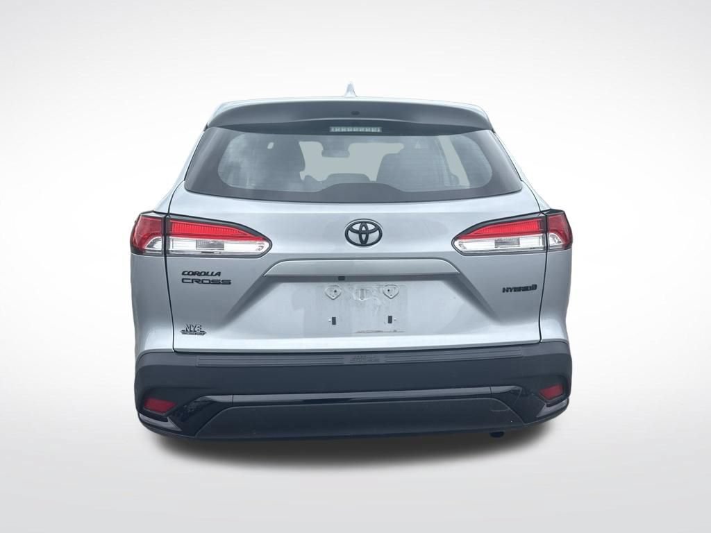 Used 2023 Toyota Corolla Cross AWD Hybrid image 4