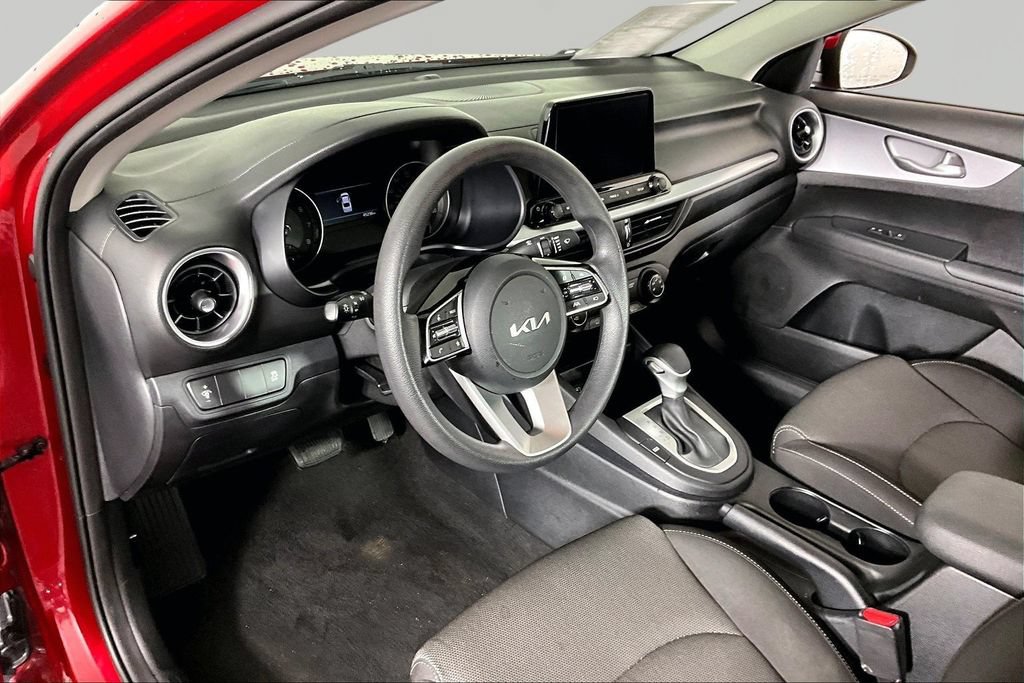 Used 2024 Kia Forte LXS FWD image 16