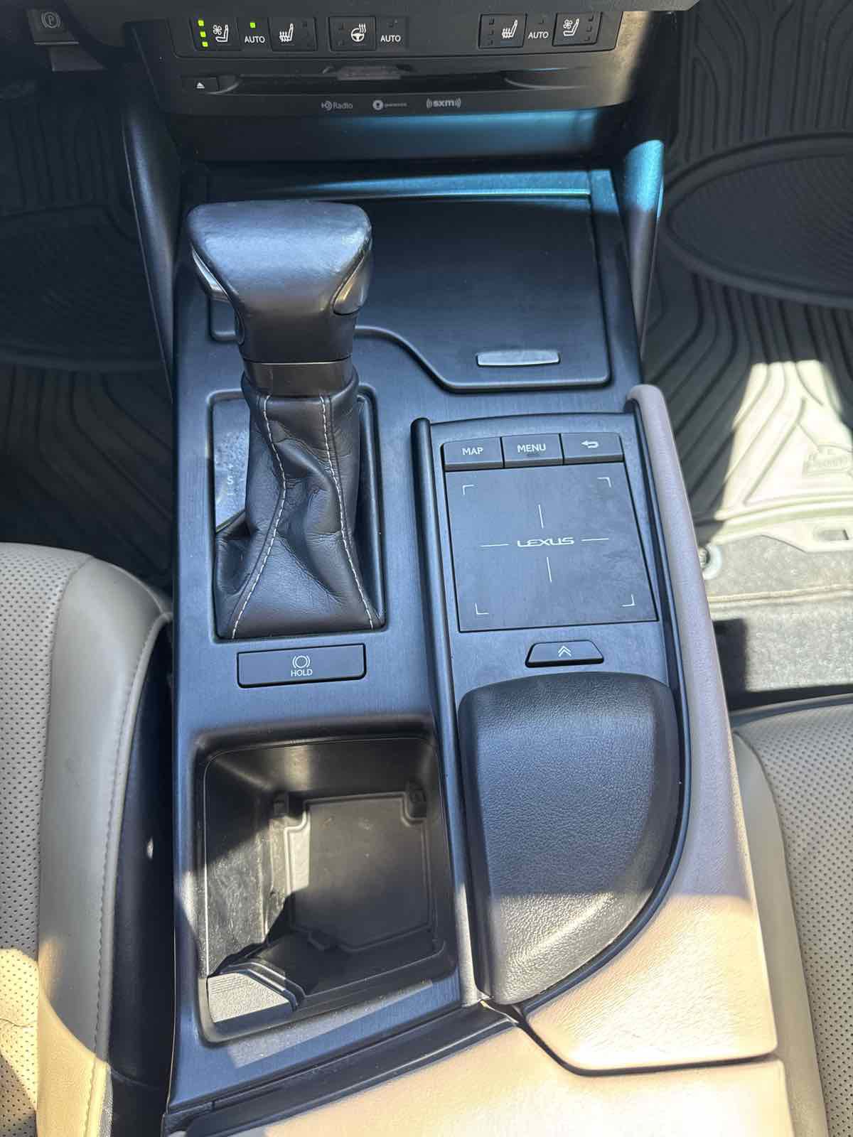 Used 2019 Lexus ES 350 image 14