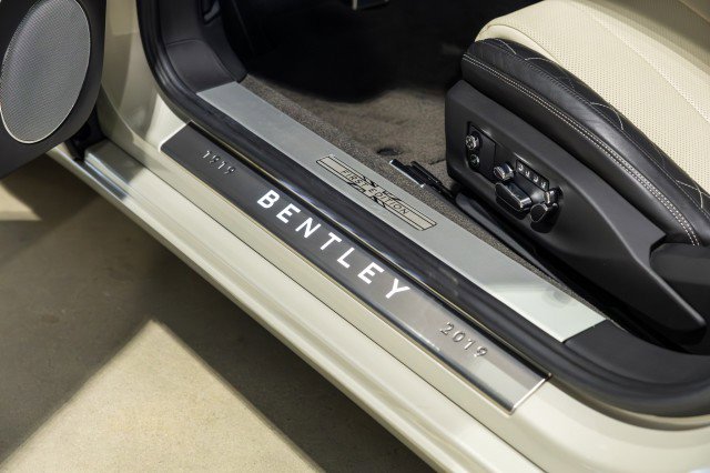 Used 2020 Bentley Continental GT First Edition image 33