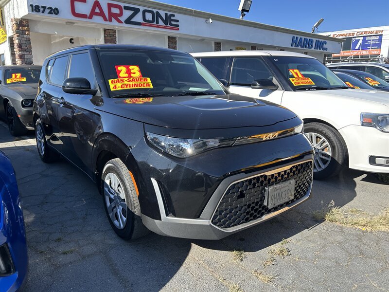 Used 2023 Kia Soul LX FWD image 5