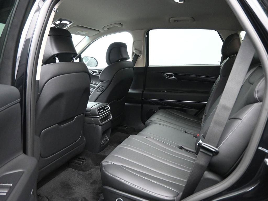 Used 2026 Genesis GV80 2.5T AWD/4WD image 26