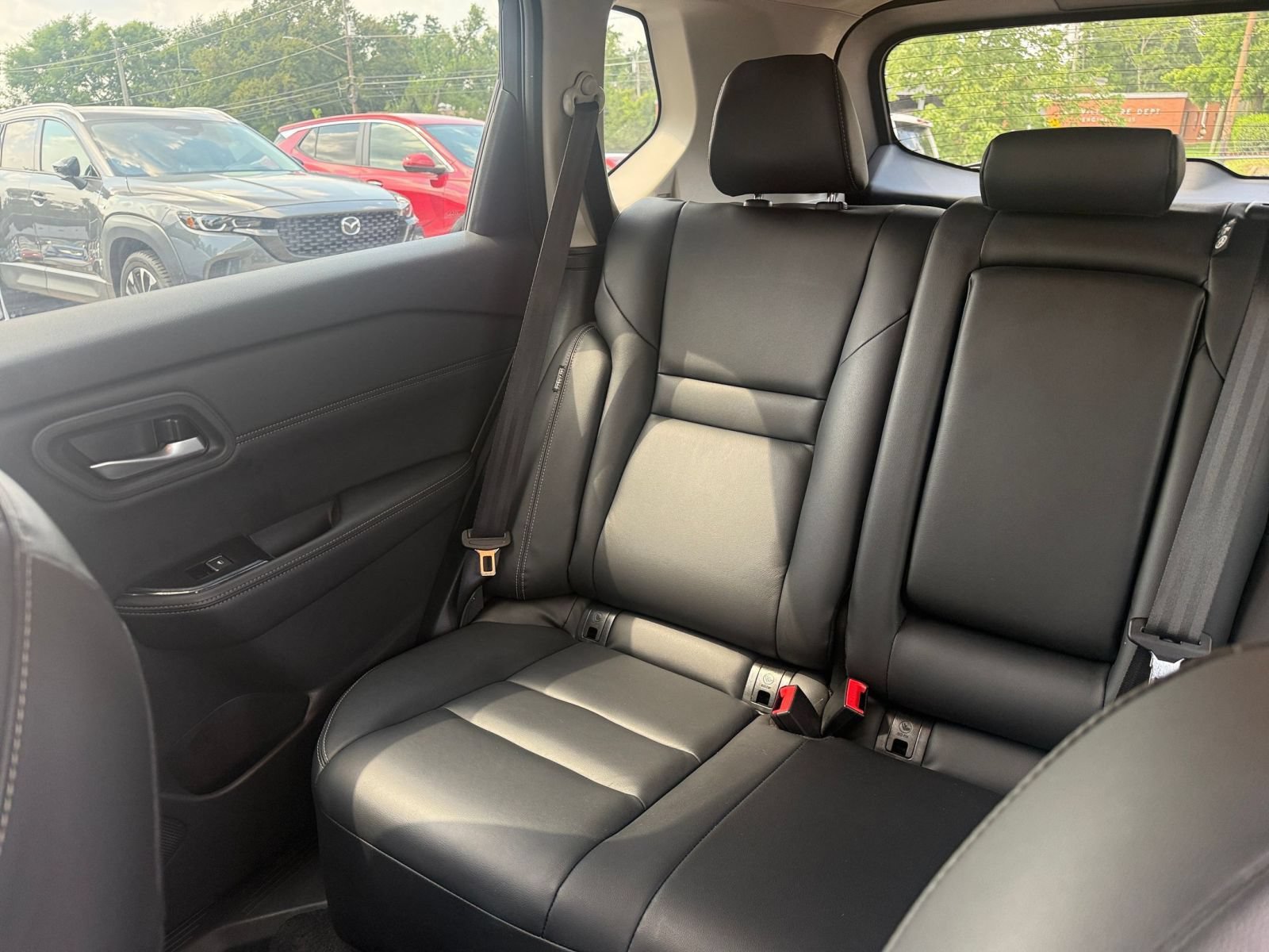 Used 2026 Nissan Rogue SL FWD image 41