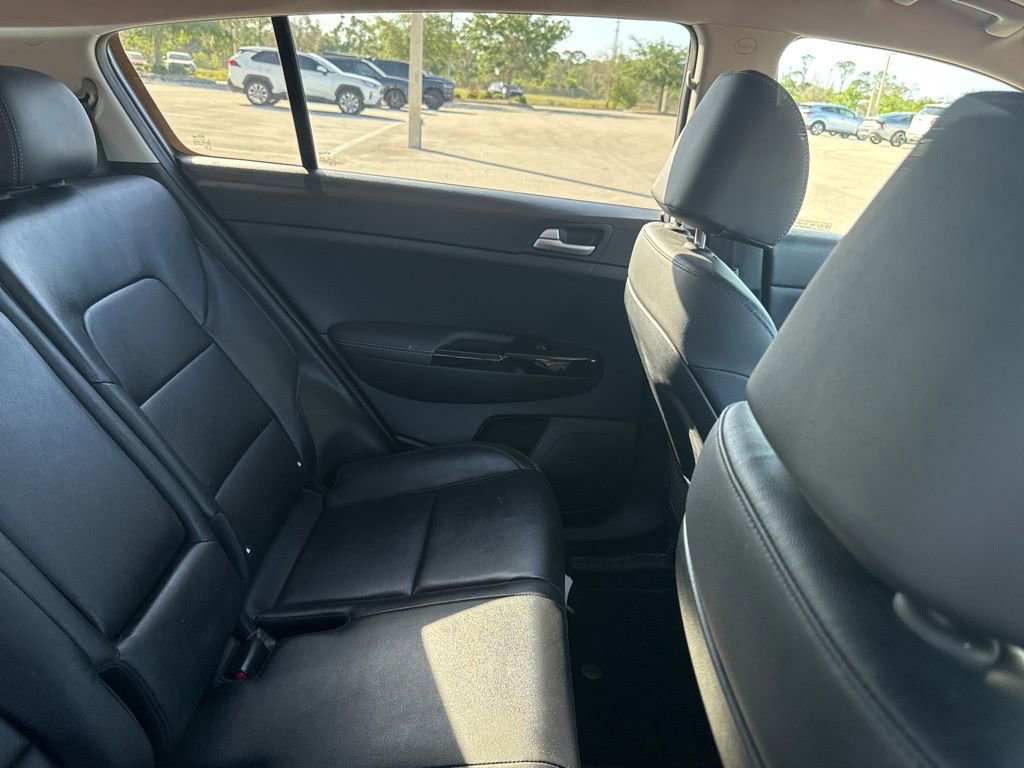 Used 2018 Kia Sportage EX FWD image 10