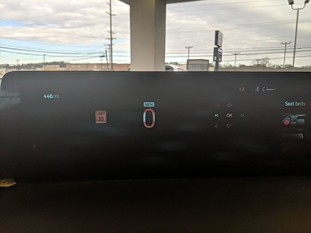 Used 2025 Ford Expedition Max Platinum image 32