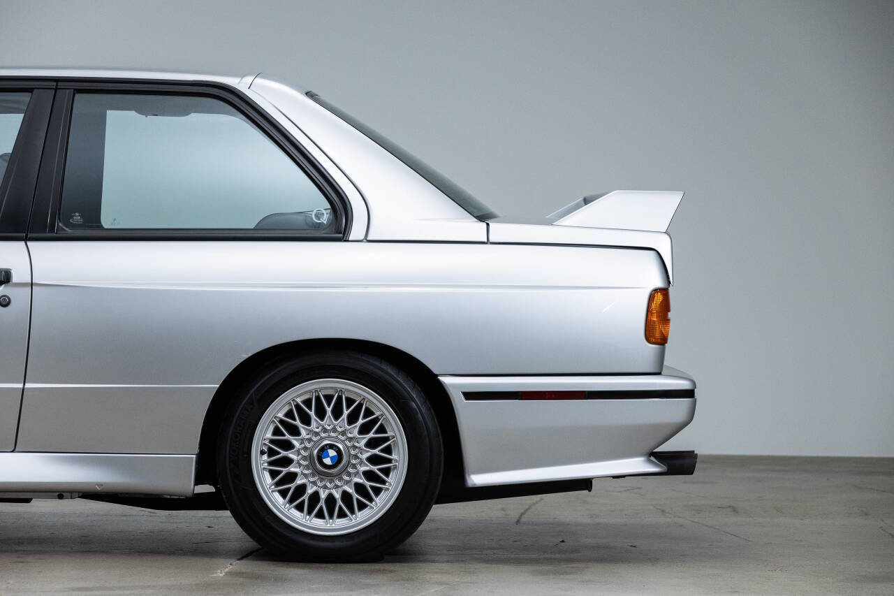 Used 1990 BMW M3 Coupe image 24