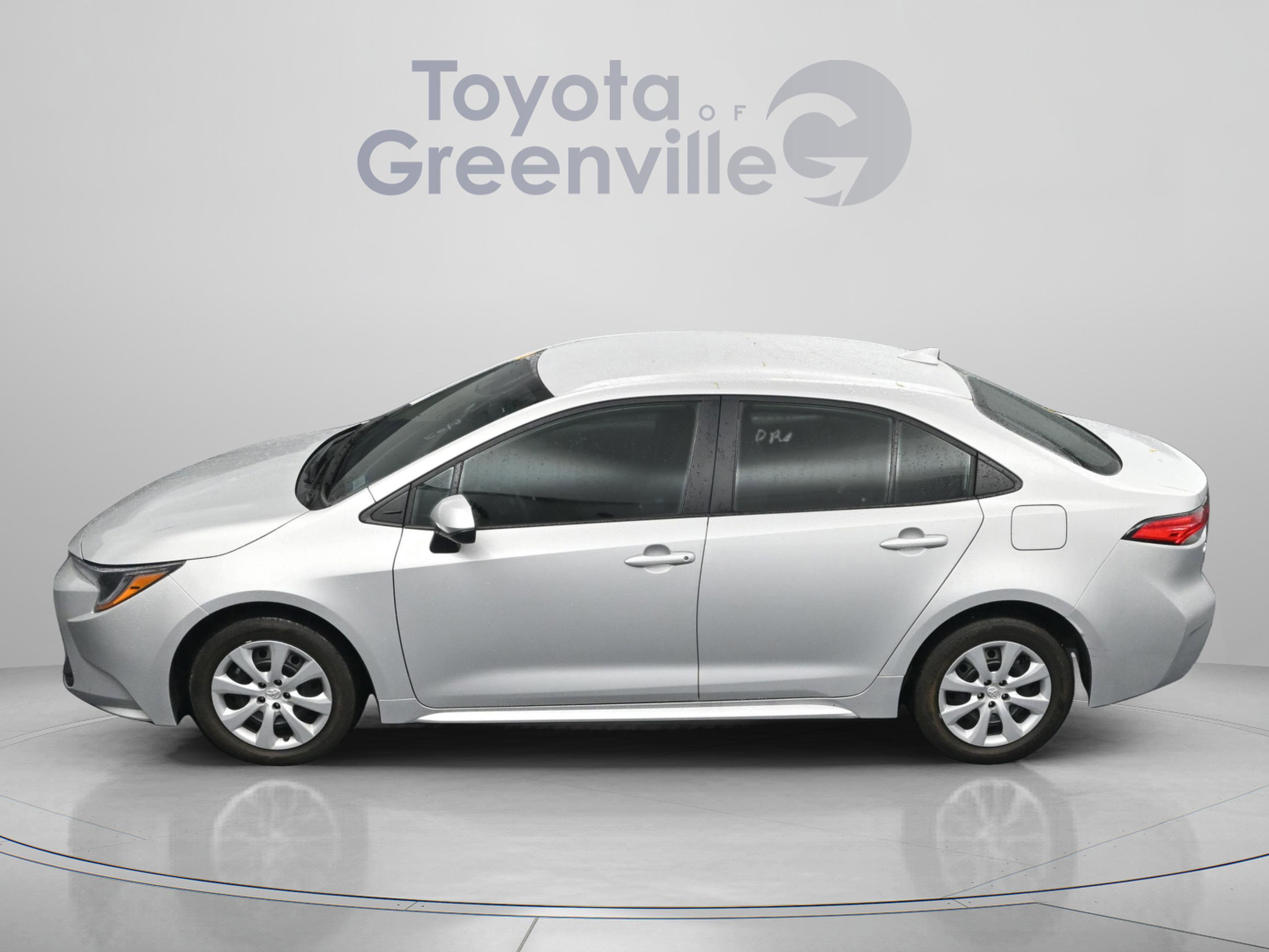 Certified 2024 Toyota Corolla LE image 4