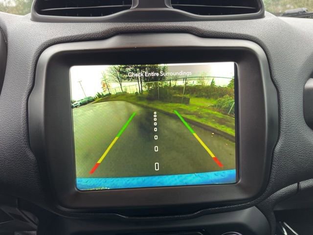 Used 2022 Jeep Renegade Altitude w/ Convenience Group image 19