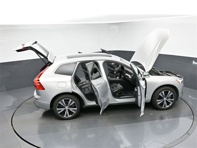 Used 2022 Volvo XC60 B5 Inscription w/ Advanced Package image 50