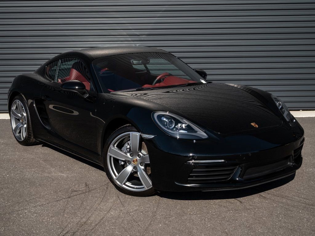 Certified 2024 Porsche 718 Cayman Style Edition image 21