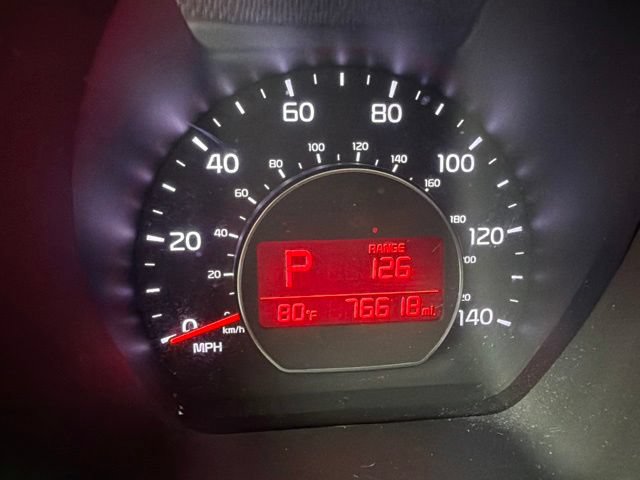 Used 2014 Kia Soul + FWD image 9
