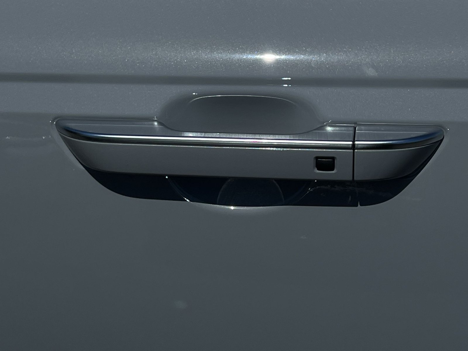 New 2026 Kia Carnival EX FWD image 24