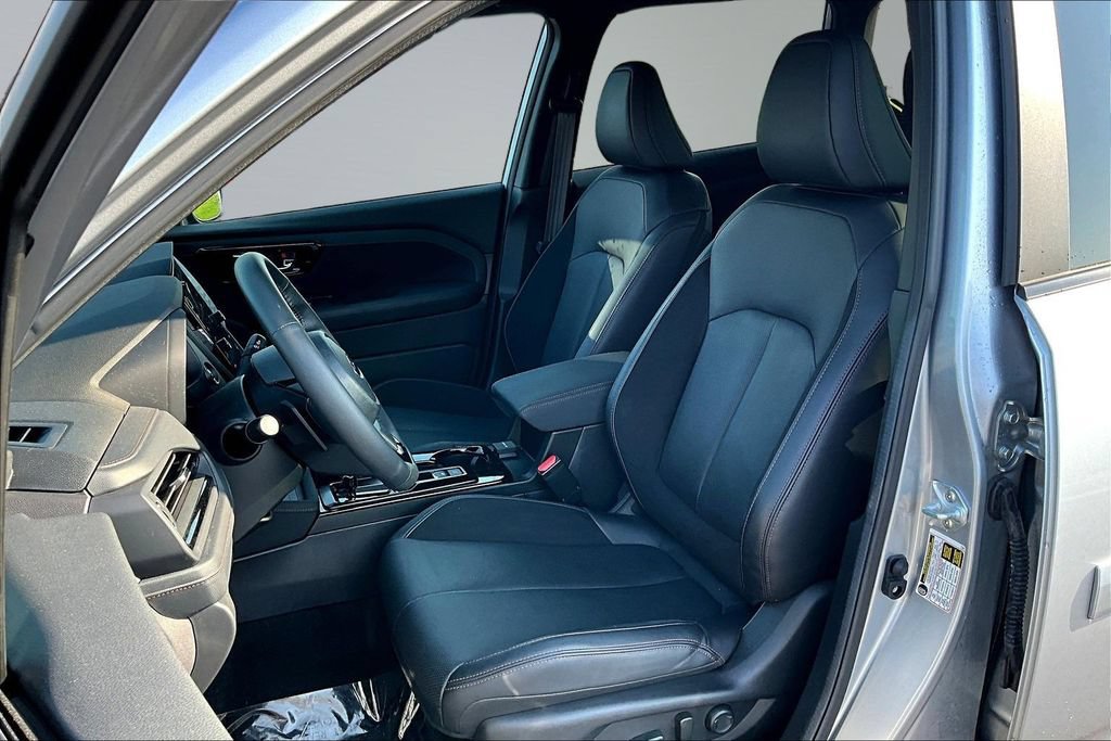 Used 2026 Subaru Forester Touring AWD/4WD image 19