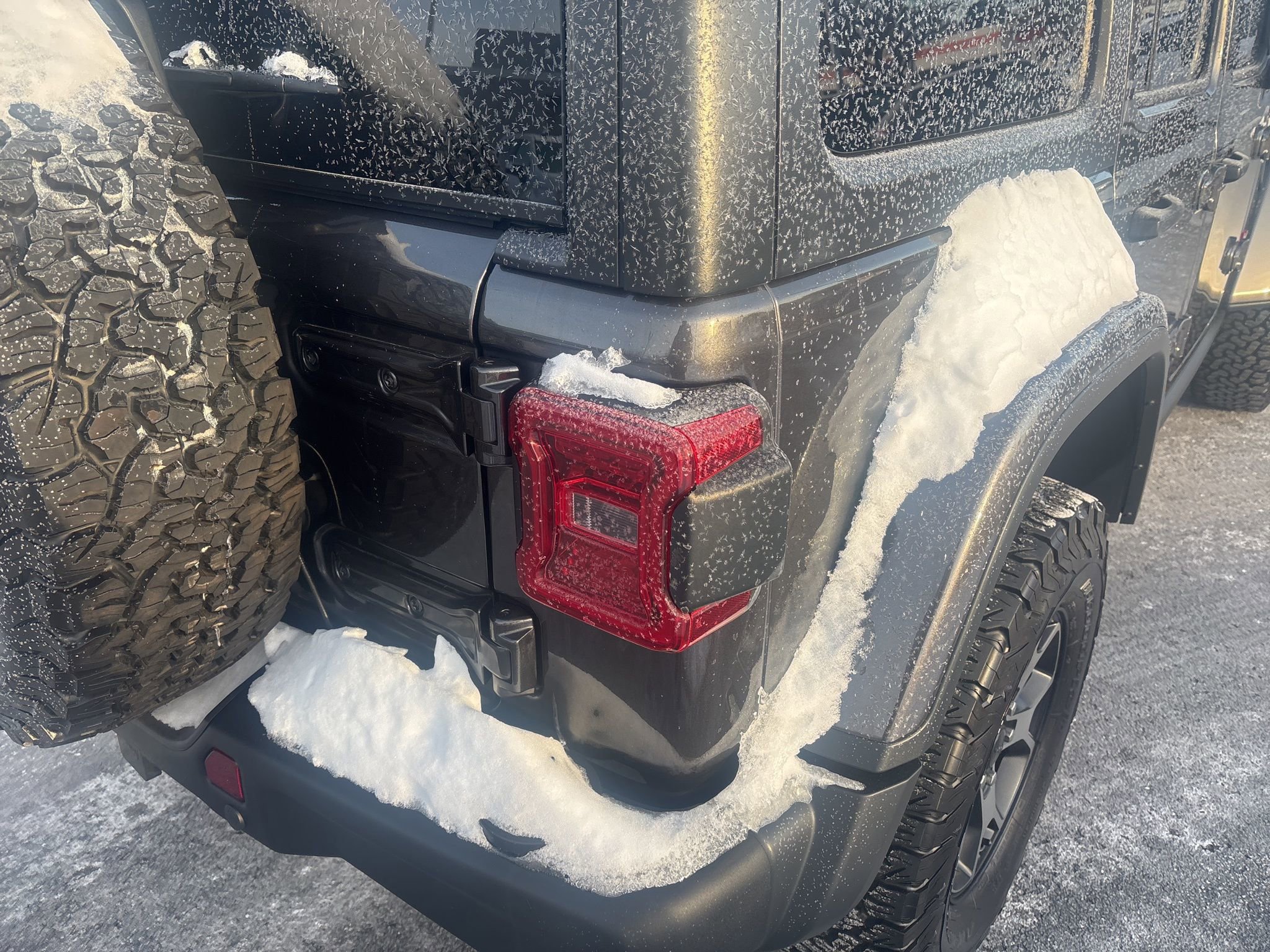 Used 2018 Jeep Wrangler Unlimited Rubicon image 4