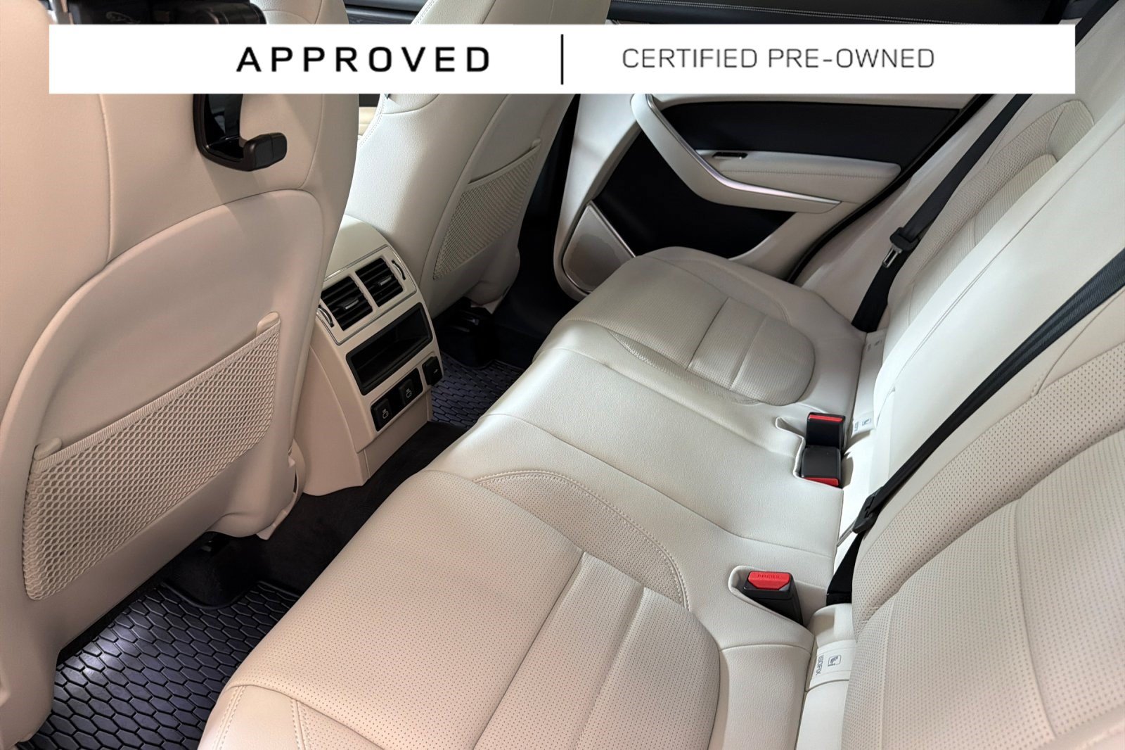 Used 2025 Jaguar F-PACE R-Dynamic S AWD/4WD image 24