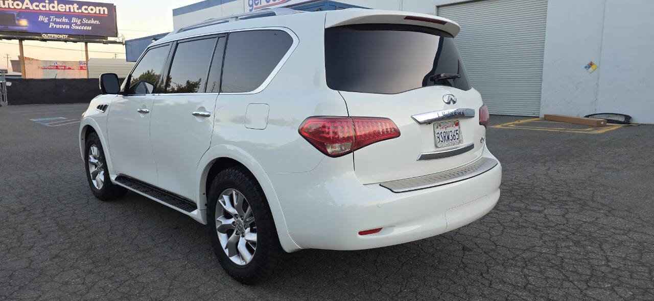 Used 2012 INFINITI QX56 4WD w/ Theater Pkg image 2