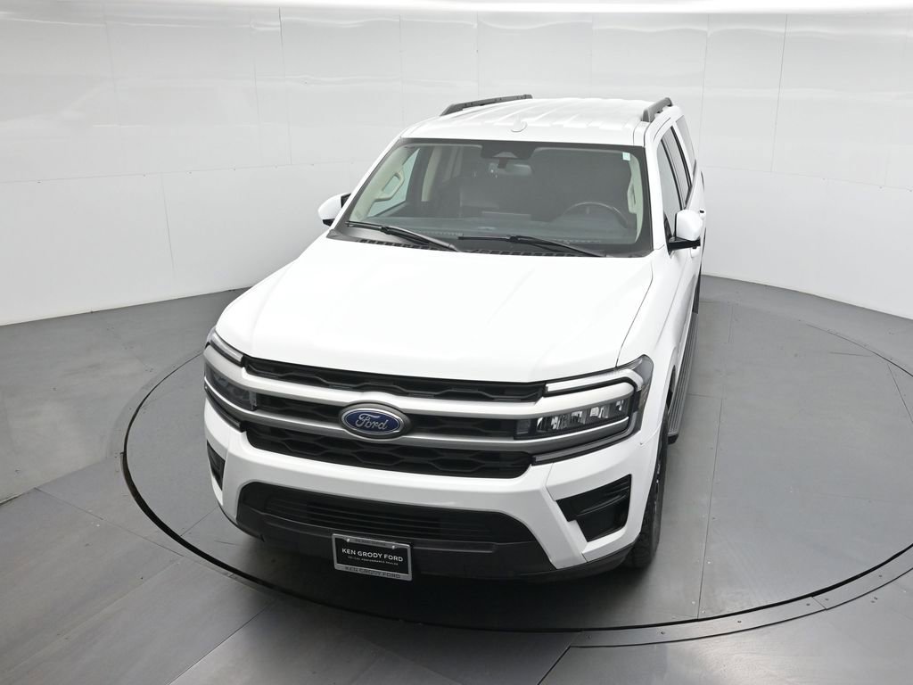 Used 2024 Ford Expedition Max XLT image 39
