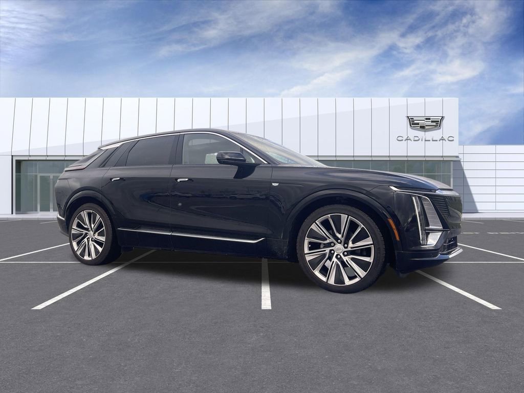 Certified 2024 Cadillac Lyriq Luxury w/ LPO, Floor Liner Package