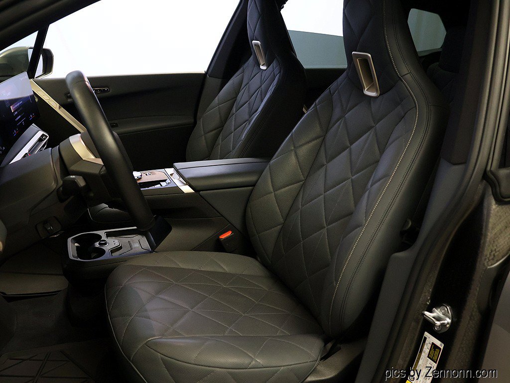 Used 2023 BMW iX M60 w/ Executive Package AWD/4WD image 11
