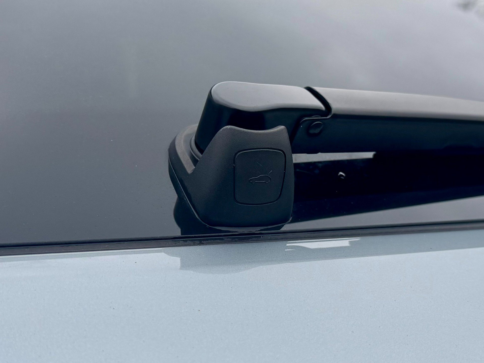 Used 2024 Porsche Macan image 74