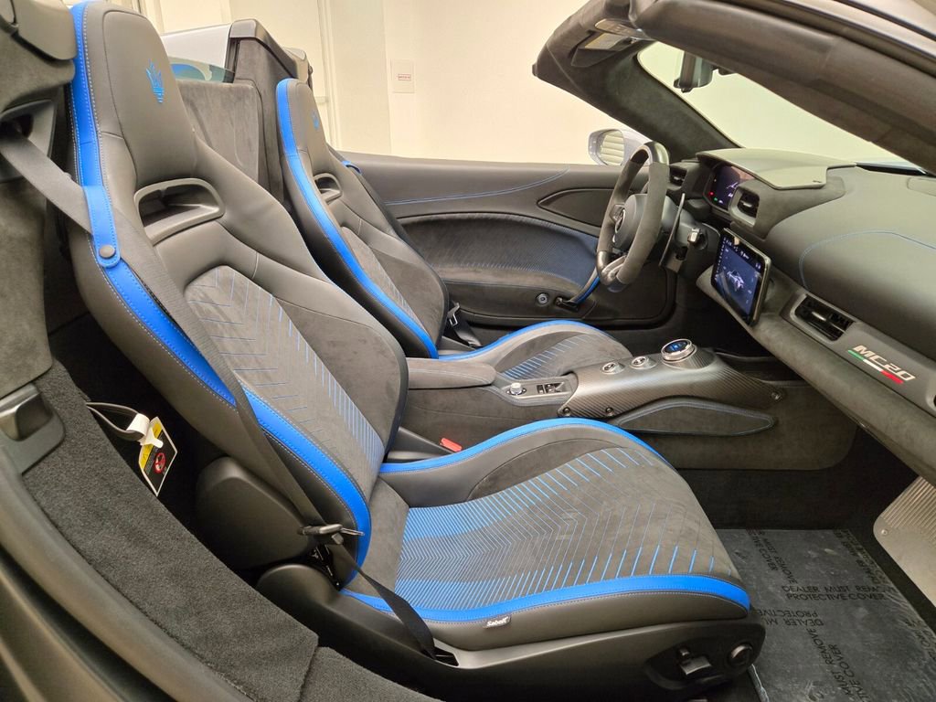 Used 2023 Maserati MC20 Spyder image 21