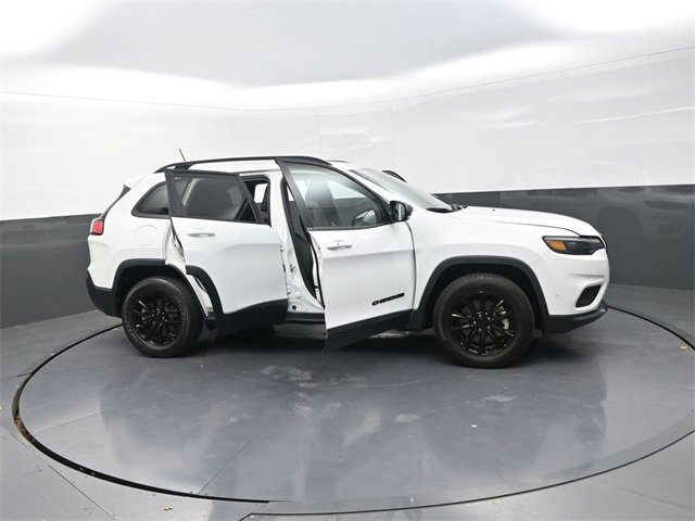 Used 2023 Jeep Cherokee Altitude Lux image 41