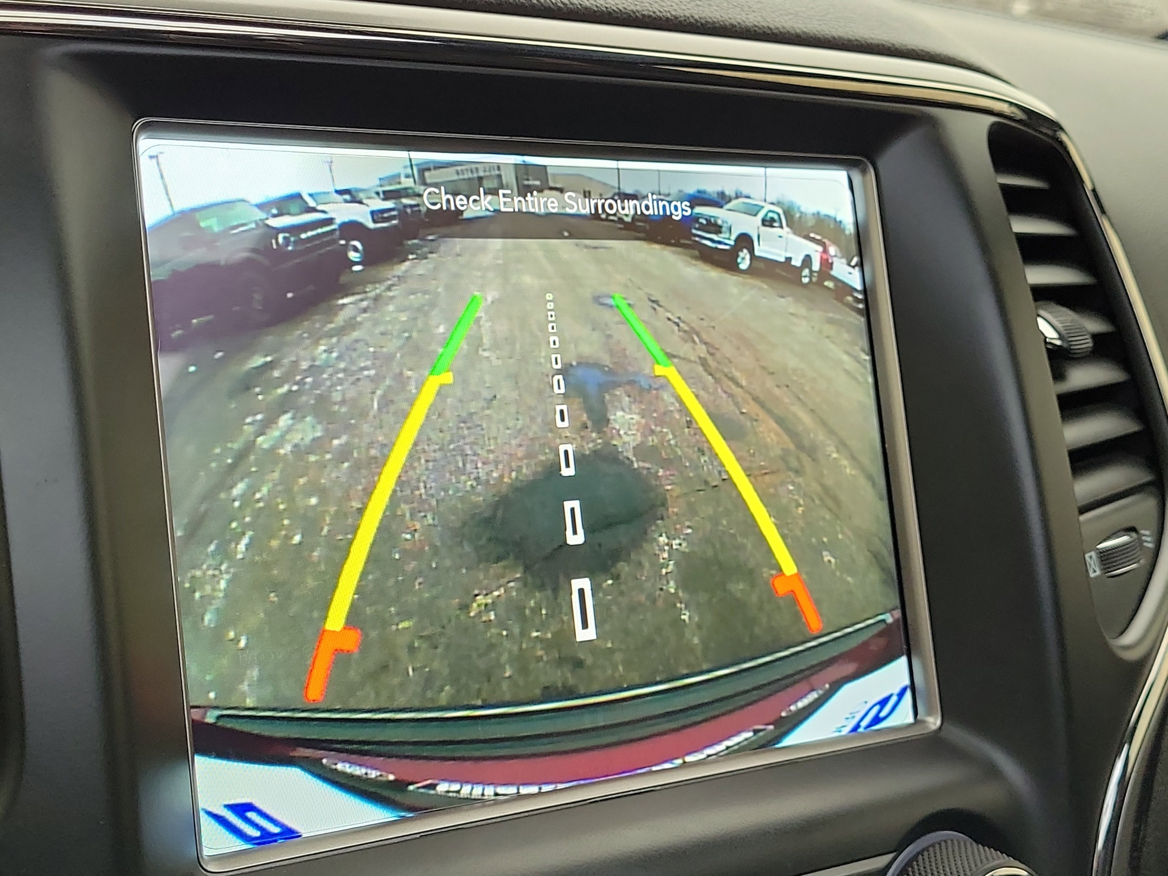 Used 2018 Jeep Grand Cherokee High Altitude image 28