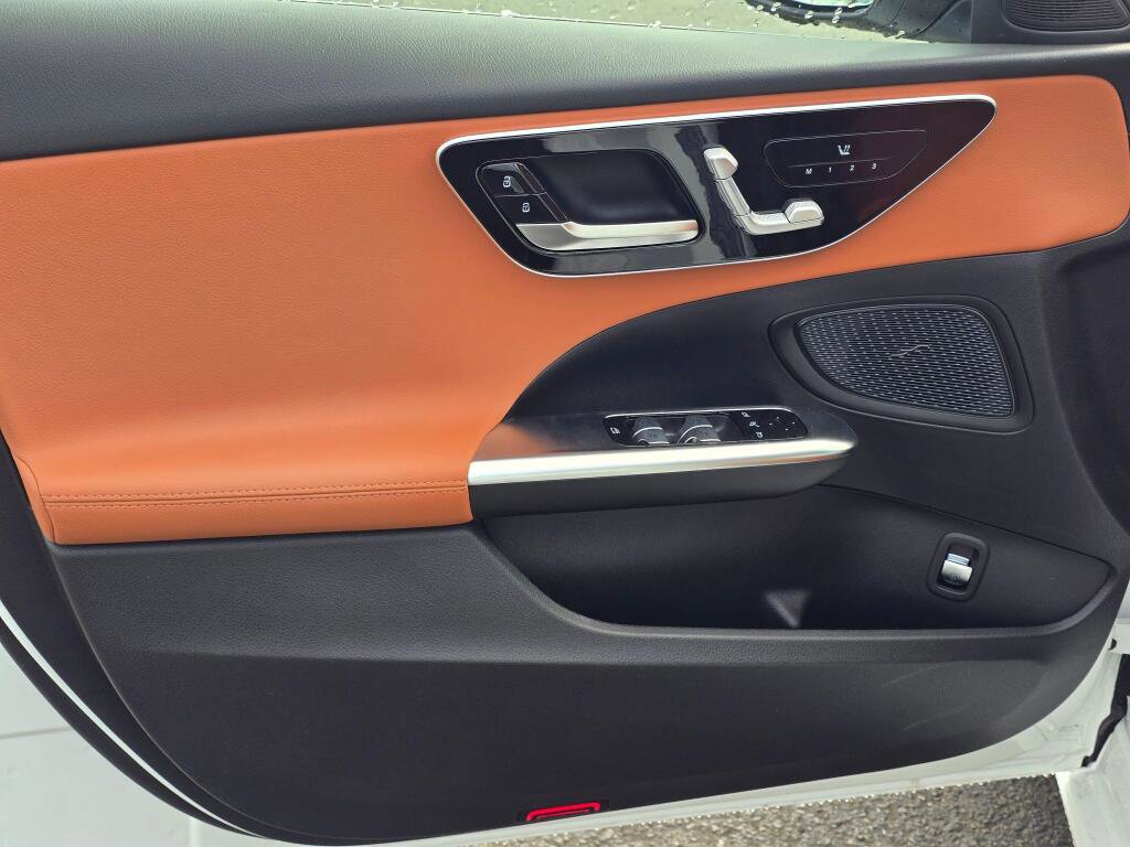 New 2026 Mercedes-Benz C 300 4MATIC Sedan image 35